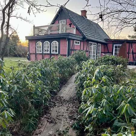 Gedserhuset - Unique Summerhouse Near Nature And *