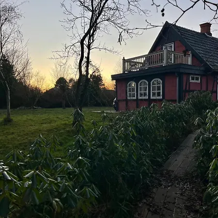 Gedserhuset - Unique Summerhouse Near Nature And * Gedser