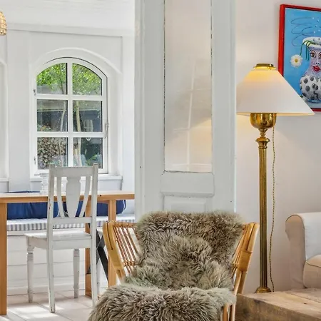Gedserhuset - Unique Summerhouse Near Nature And بيت للعطل